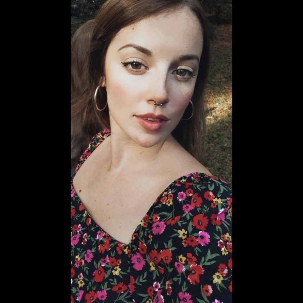 Meet your Posher, Hannah